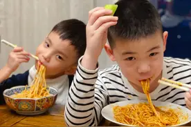 32道好吃的家常面条做法，有荤有素，孩子超爱吃，妈妈们快收图片