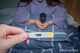 出现6个症状，你可能“阳了”，新冠病毒“潜伏”体内，请重视图片