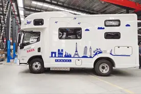 程力新富房车H500 轻卡底盘大空间 动力充沛配置全图片