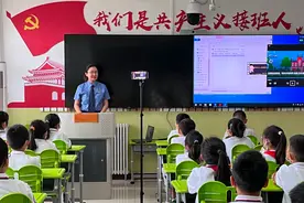 顺义区检察院走进顺义区西辛小学(电大校区)讲授“法治护航：保护好自己，不侵犯他人”法治课图片