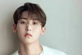 中国男孩在韩国男团选秀节目中C位出道，韩国版创造营图片