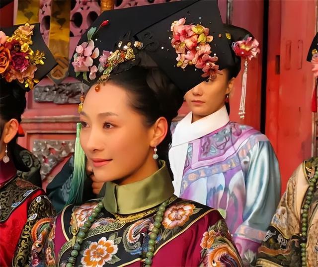 《甄嬛传》十位演员现状，多人已无人问津，有人塌房，有人被网暴
