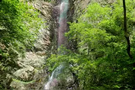 “疑是银河落九天”——本溪小汤沟后大湖瀑布图片
