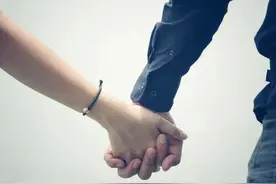 让男人忘不掉的，往往不是妻子，而是给过他这三种感觉的女人图片