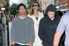 朱莉罕见带三个娃一起出街！17岁希洛太像皮特，黑人养女真老气图片