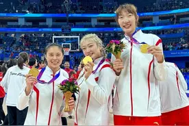 老板大气!四川女篮重奖李梦韩旭王思雨豪宅,三国手携家人拎包入住图片