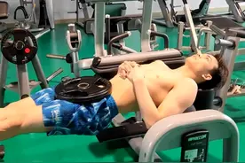 不退役！中国奥运冠军恢复训练，全红婵发声，她想家乡与何威仪了图片
