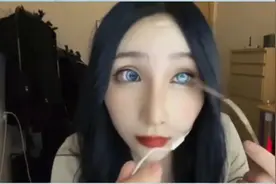 真是够了！一女孩生病导致安装义眼，网友除非你摘下来看看图片