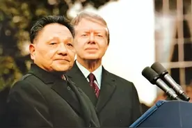 孙勇：12岁参军，服役44年当团长，被授中将衔，晋升副战区级秘书图片