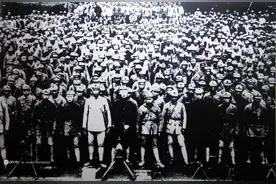 陕北红军，一开始多少兵力？毛主席让这成为长征终点，有何隐情？图片