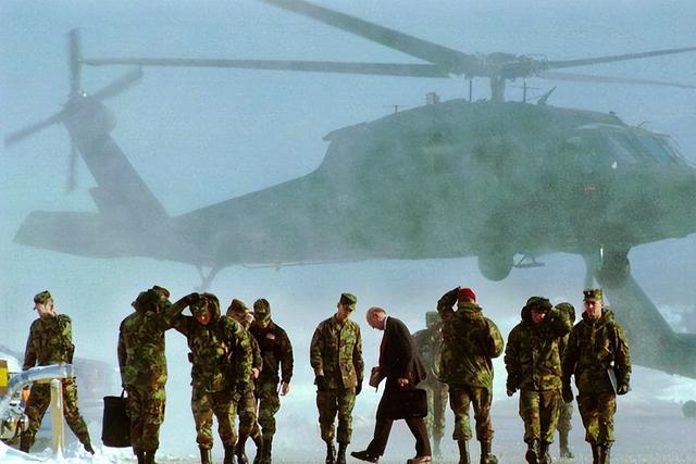 ʷ��������ߵİ˴�ս����ĵ�Ӱ