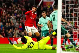 欧联杯-C罗首发卡塞米罗中框 麦克托米奈93分钟绝杀 曼联1-0险胜图片