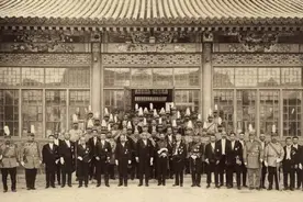 苏联提出废除不平等条约，并归还领土，北洋政府为何非要拒绝？图片