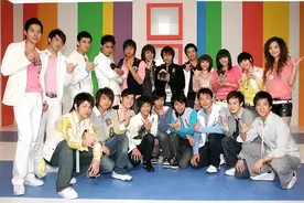 不是还合体卖情怀吗，现在也开撕了？图片