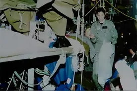 1993年，东航583航遇险，机长请求迫降美军事基地，结果如何？图片
