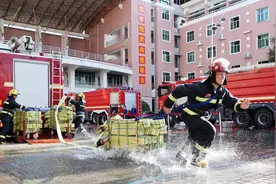 巅峰对决！消防技能大比武！图片