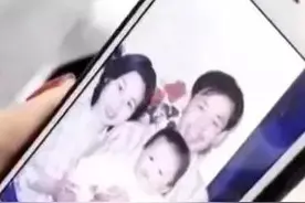 厨房吃面11月大女婴被保姆偷走，26年后相认，女儿要为保姆养老图片