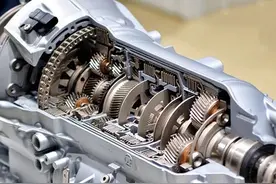 自动挡车等红灯时为什么不能挂P档，原因已找到，正确做法告诉你图片