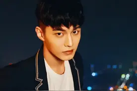 新《仙剑》正式官宣，王劲松饰演拜月，吴樾饰演酒剑仙，太赞了图片