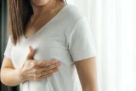 体检发现乳腺结节，是肿瘤吗？图片