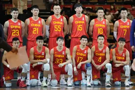 中国男篮国家队，众多“二代”球员中，只有一个是农民的孩子图片