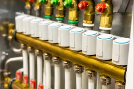 停止供暖后，阀门是开还是关？学会这几个操作，来年暖气不热都难图片