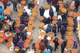 走，到四川巴中去赶场图片