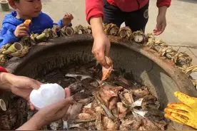 星夜抓鱼·满载而归图片