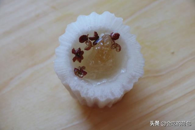 白萝卜上锅蒸一蒸，没想到这么厉害，嗓子不舒服的要试试，收藏了