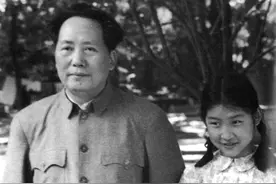 李敏回到韶山老家，听到有人在骂父亲，毛主席非常感慨图片