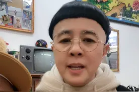 恭喜！王宁金龟子女儿娃娃被求婚成功，直播间分享喜悦溢于言表图片