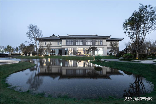 合院百变户型，现代多重院居