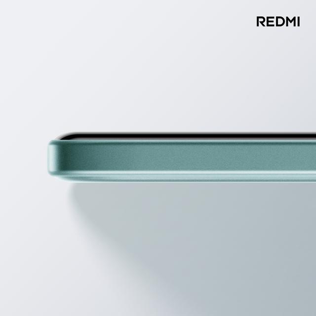 小米公布REDMI Note 15 Pro+首批官图：“迄今最好看”Note小金刚