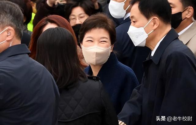 韩国政坛风云变幻，尹锡悦“清算”李在明之际，朴槿惠或重出江湖