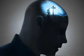 信上帝的西方与讲实用的中国，各自有命图片