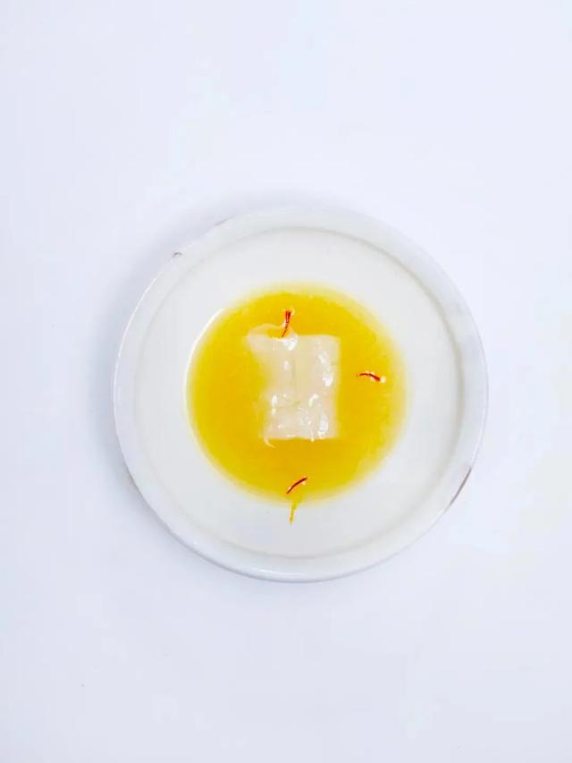 花胶和藏红花一起吃吗 2026年花胶和藏红花一起吃吗会上火吗