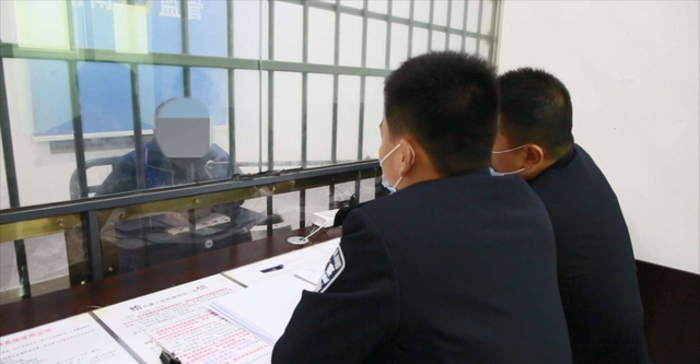 老板娘遭熟客侵犯，哀求：“快一点，我老公快回来了”