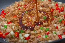 肉末茄子这样做，大人小孩都超级喜欢吃，做法还超级简单图片