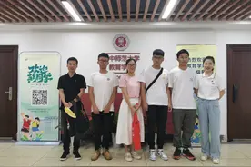 安徽阜阳“追光少年”圆梦华师，选择入读特教专业图片