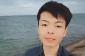 刘学州网暴致死案开庭，两位网红博主成被告，亲生父母更应该反思图片