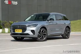 新车 | 售24.58万起，2.0T+8AT/升级贯穿大屏，新款林肯冒险家上市图片