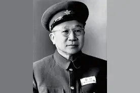 张云逸大将简介 张云逸的子女图片