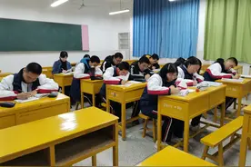 我们的教育，迟早会毁在名师手里图片