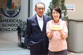大起大落杨受成：14岁帮父还债，18岁赚百万，初中没毕业却成博士图片