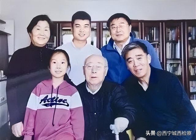 【廉政讲堂】家风故事——于敏:干惊天事业 传淡泊家风