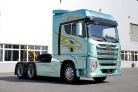 比解放J7还高端，560马力自带8气囊，鹰途告诉你啥叫“豪华”图片