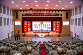 授衔！千余名新战士正式入列中国火箭军！图片