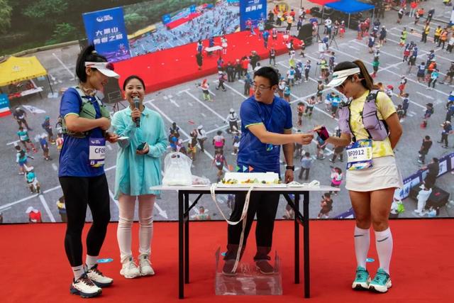 2025第二十二届大连国际登山大会暨第八届越野登山赛圆满落幕