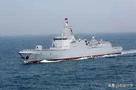 中国海军055型驱逐舰与美国海军提康德罗加级巡洋舰的对比分析图片