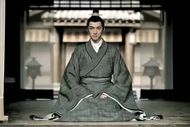 是什么剧让胡歌不想演、王凯哭着演、靳东后悔演、导演抢着演？图片
